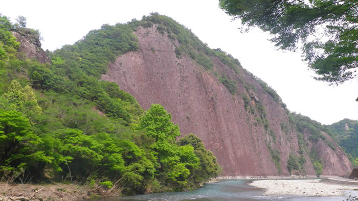 古座川の一枚岩